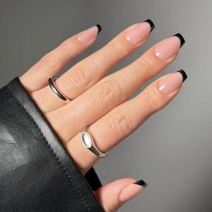 Glamnetic Press On Nails – Gold Goals | Medium Coffin Neutral Fake Nails with Gold Reverse French Tip, Salon Quality Nude Nails | 15 Sizes – 30 Nail Kit with Glue(3E – Balsamic Glaze)