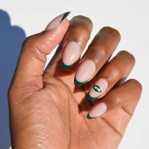 Glamnetic x Fanatics Press On Nails – Philadelphia Eagles | Short Almond Fake Nails, NFL Eagles Green French Tips, Football Nails, Salon-Quality | 15 Sizes – 30 Nail Kit with Glue(New York Jets)