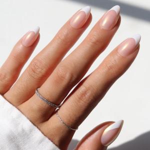 Glamnetic x GLAMZILLA Press On Nails – GIVE ‘EM GRACE | Short Almond Fake French Tip Nails with Gold Glaze, Salon Quality, Everyday| 15 Sizes – 30 Nail Kit with Glue(GIVE ‘EM GRACE)