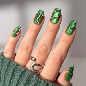 Harry Potter™ x Glamnetic Press On Nails – Ravenclaw™ | Blue French Tip Eagle Graphic Short Almond Nails in a Chrome & Glossy Finish | 15 Sizes – 30 Nail Kit with Glue(8 – Salazar Slytherin)