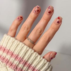 Valentines Day Glamnetic Press On Nails – Lush Coral | Short Oval Fake Nails in a Bright Coral Hue with a Glazed Finish, Salon Quality | 15 Sizes – 30 Nail Kit with Glue(Dear Lover)