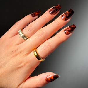 Glamnetic Press On Nails – Extra Short Fake Nails | Tortoiseshell French Tip Press On Nails, Salon Quality Kit with Glue | Unbothered – 30 Nail Set in 15 Sizes(1F – Mine By Right)